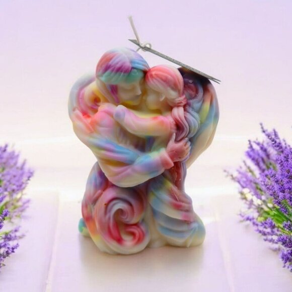 Handpoured ✦ Mother’s Embrace Candle ✦ Pastel Soy Wax Sculpted Maternal Love NWT - Picture 1 of 8